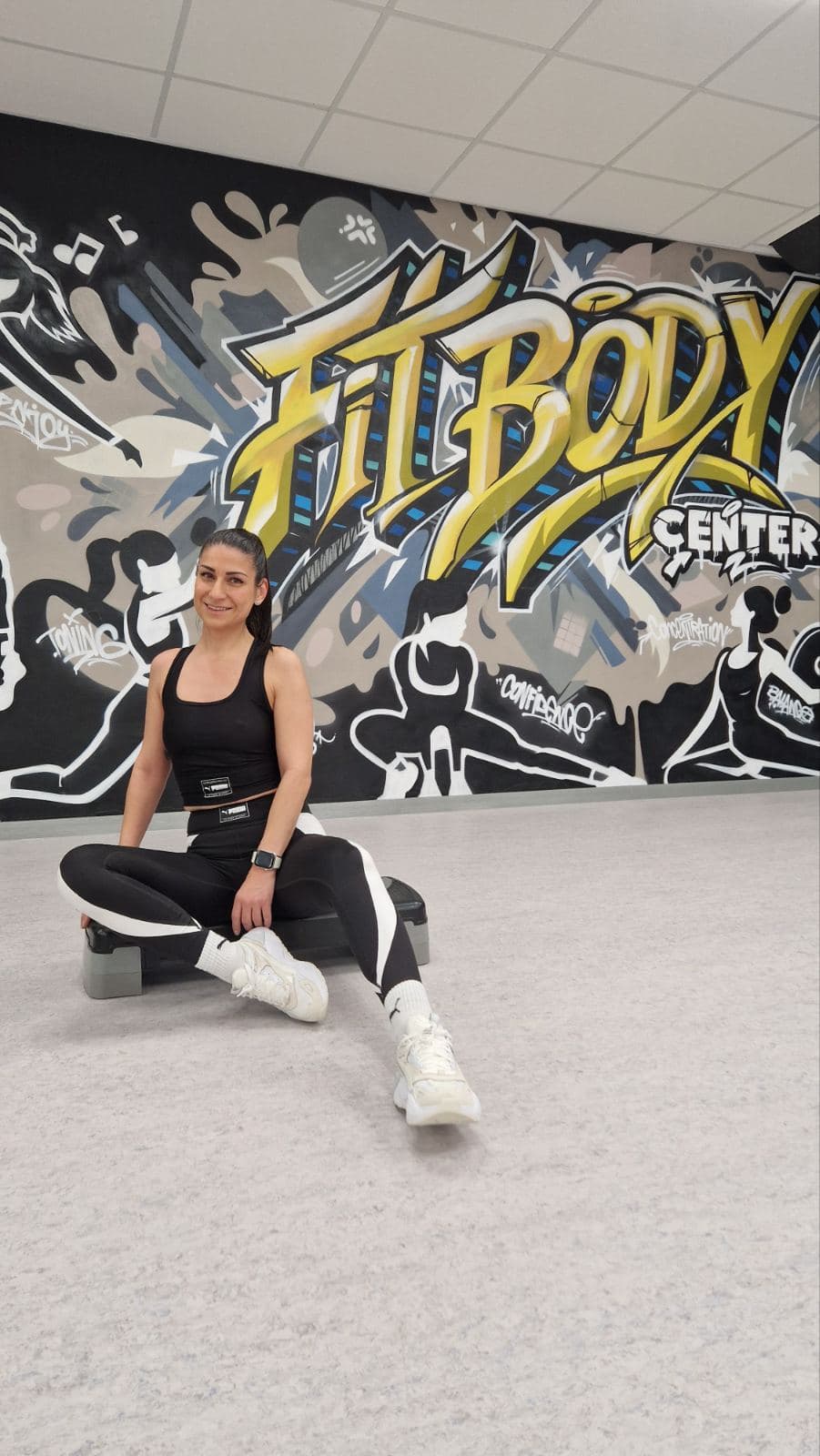 Ники — инструктор СТЕП АЕРОБИКА във Fit Body Center